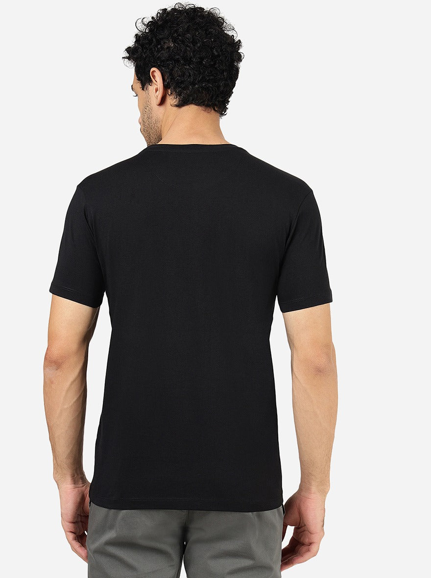 Black Printed Slim Fit T-Shirt | pehervi