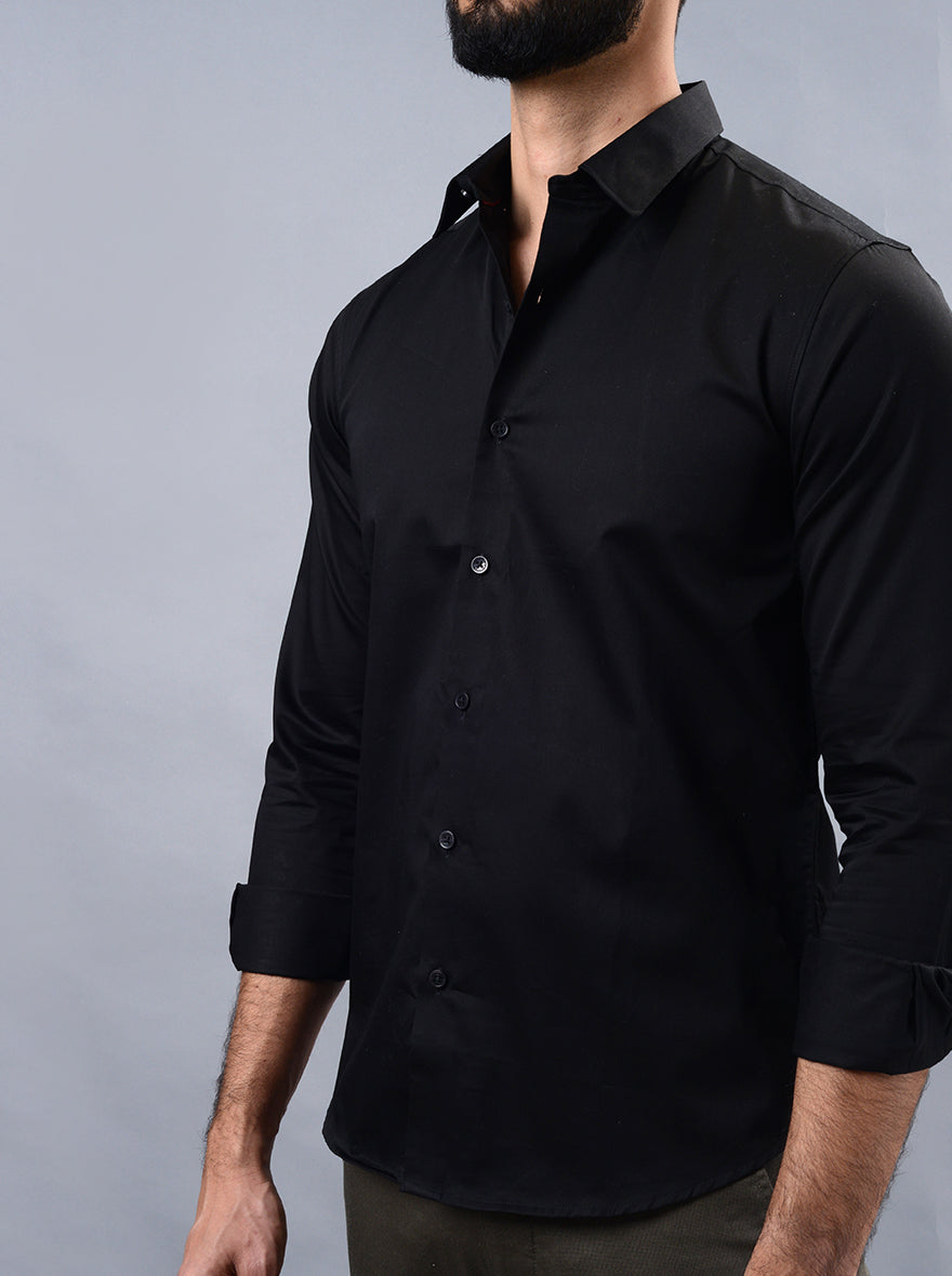 Black Solid Slim Fit Casual Shirt | pehervi