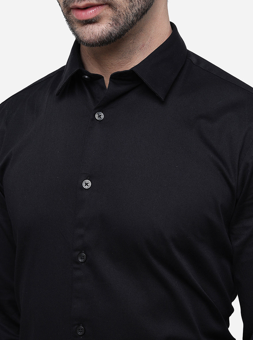 Black Solid Slim Fit Semi Casual Shirt | Pehervi