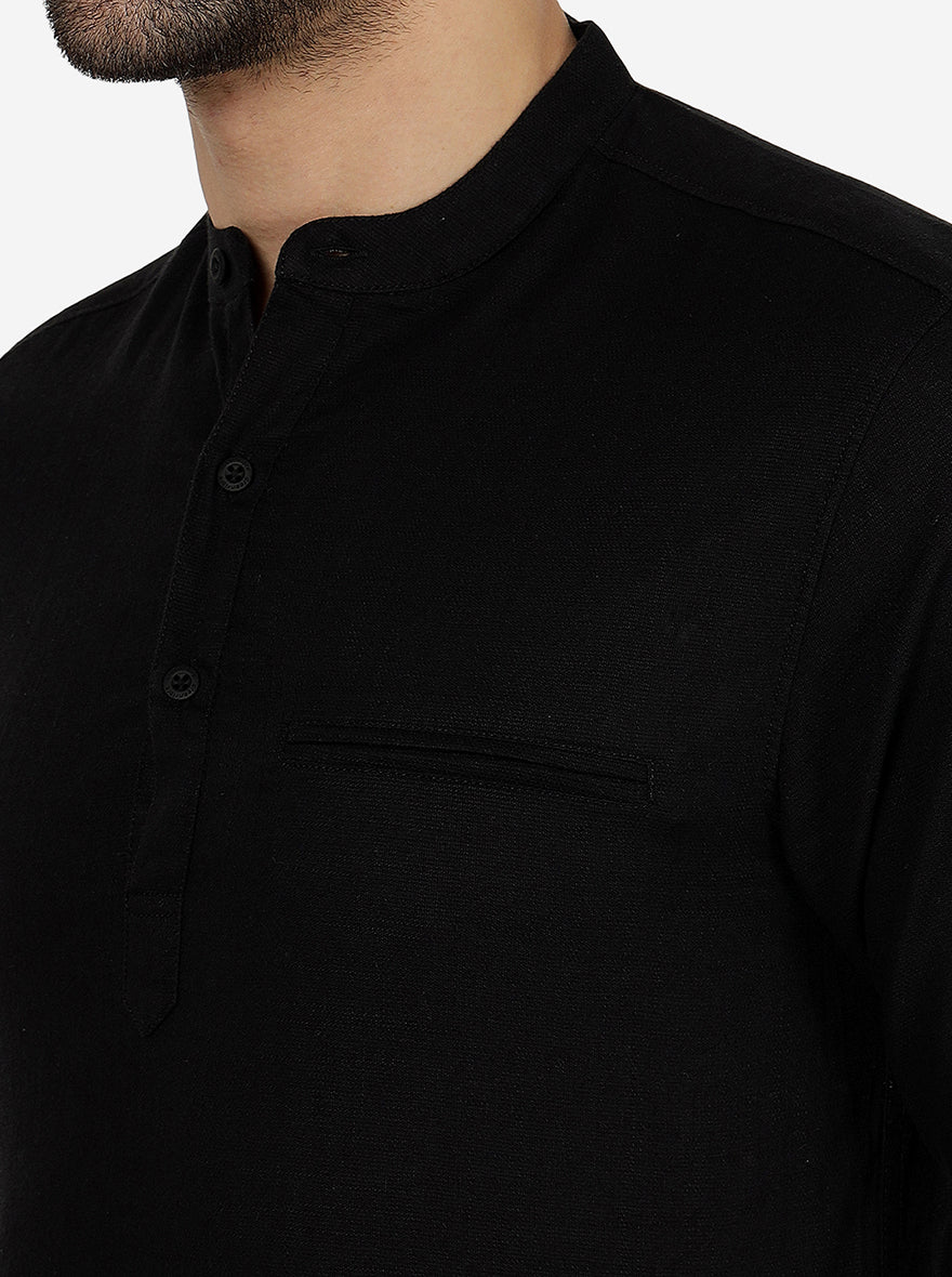Black Solid Slim Fit Semi Casual Shirt | Pehervi