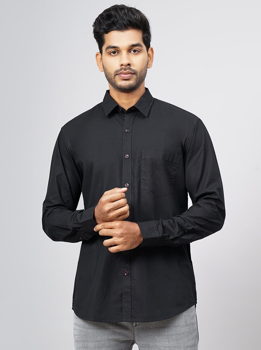 Black Solid Smart Fit Semi Casual Shirt | Pehervi