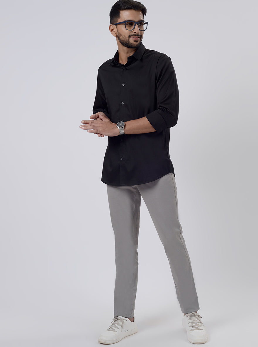 Black Solid Slim Fit Casual Shirt | pehervi