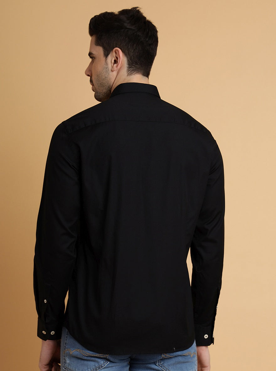 Black Solid Slim Fit Semi Casual Shirt | Pehervi