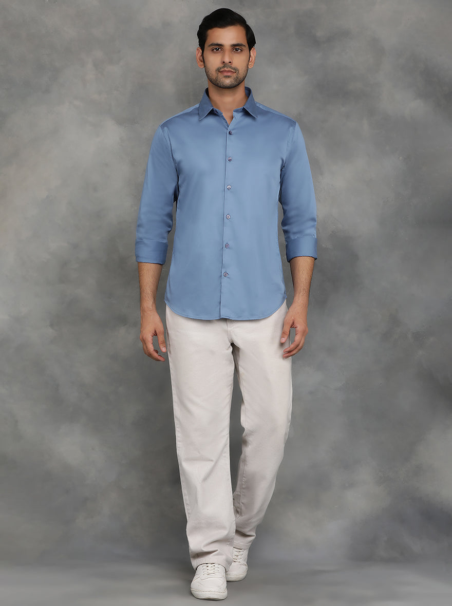 Blue Solid Slim Fit Casual Shirt | pehervi