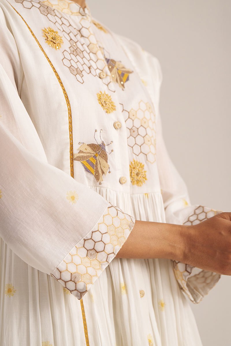 Cream Honey Bees Co-ord Set
