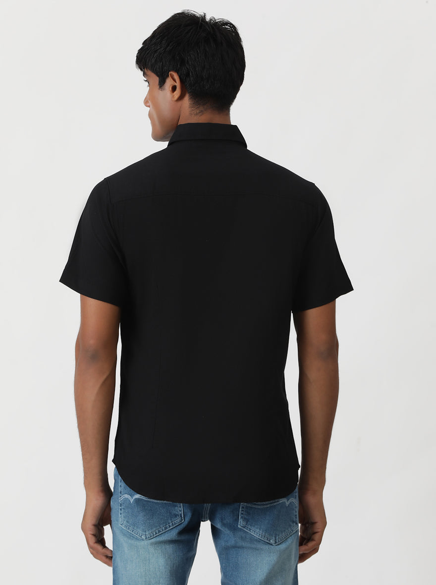 Black Solid Slim Fit Casual Shirt | pehervi