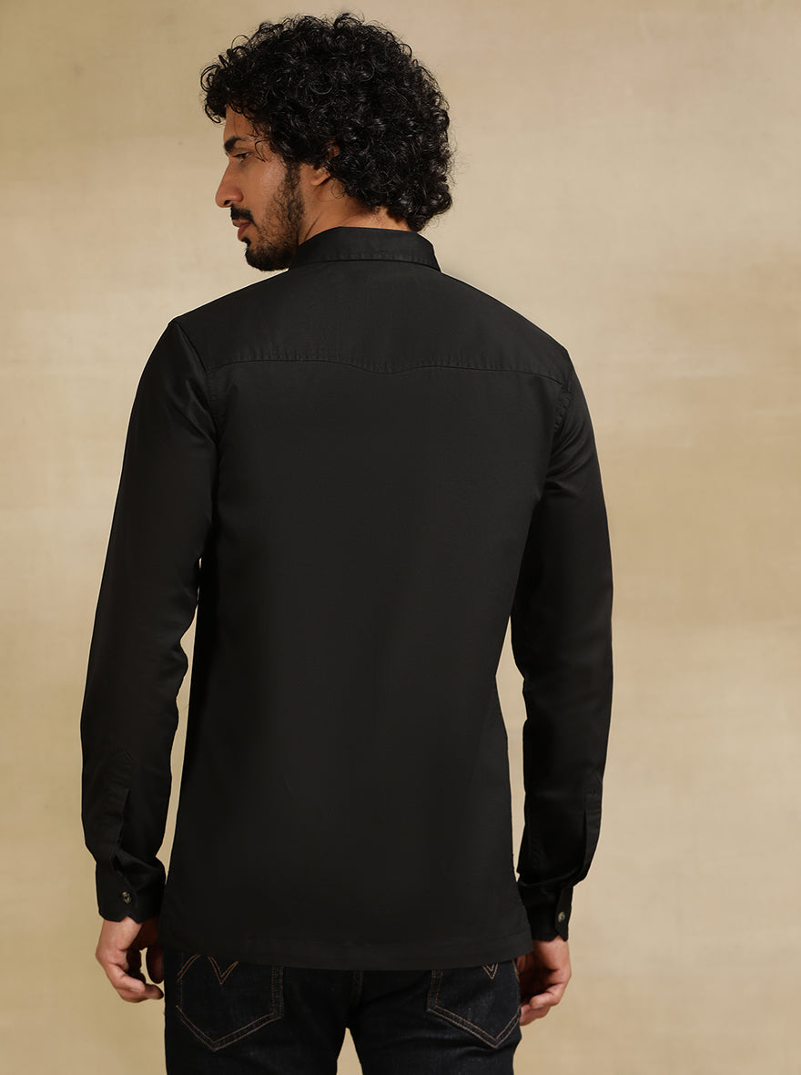 Black Solid Slim Fit Casual Shirt | pehervi