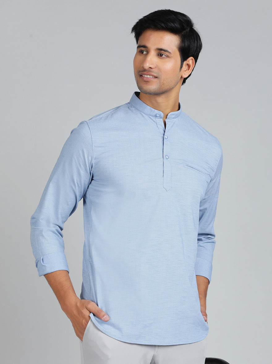 Blue Solid Slim Fit Casual Shirt | pehervi