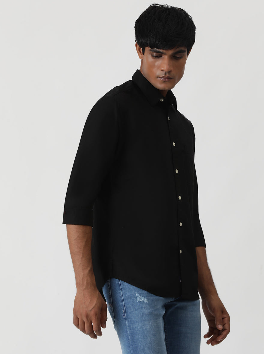 Black Solid Slim Fit Casual Shirt | pehervi