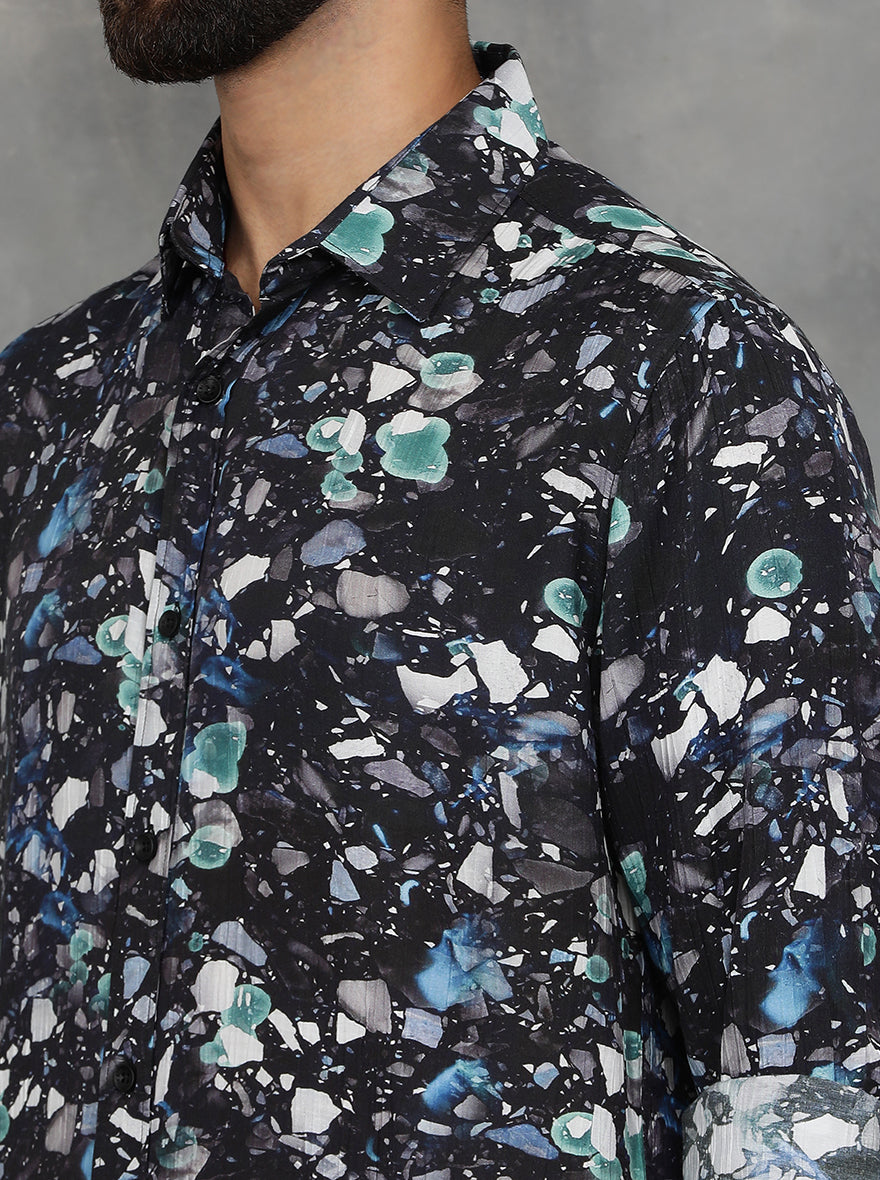 Black Printed Slim Fit Casual Shirt | pehervi