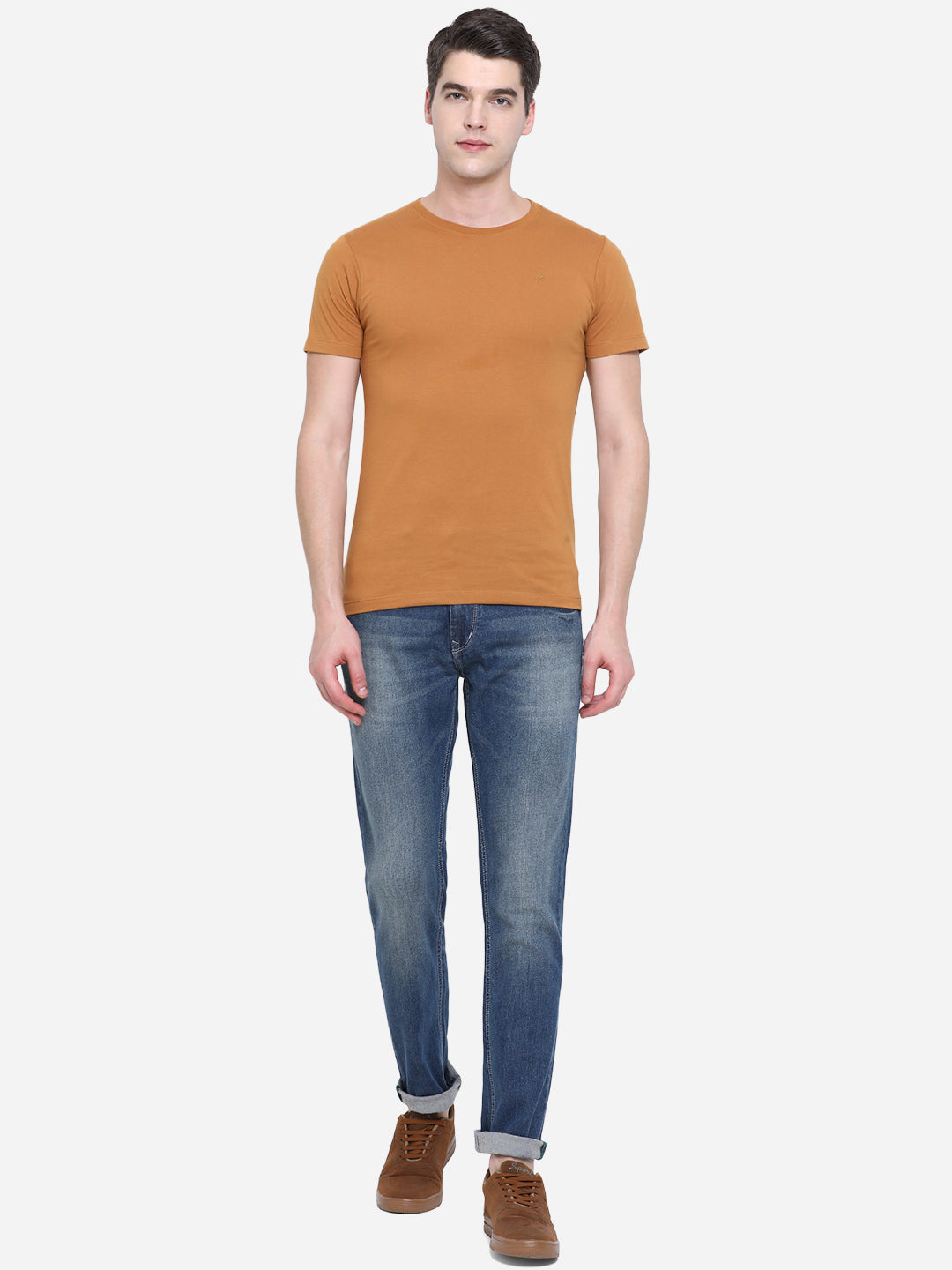 Brown Solid Slim Fit T-Shirt | pehervi
