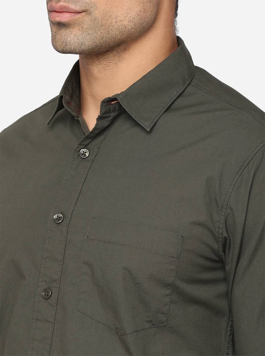 Dark Grey Solid Slim Fit Semi Casual Shirt | Pehervi
