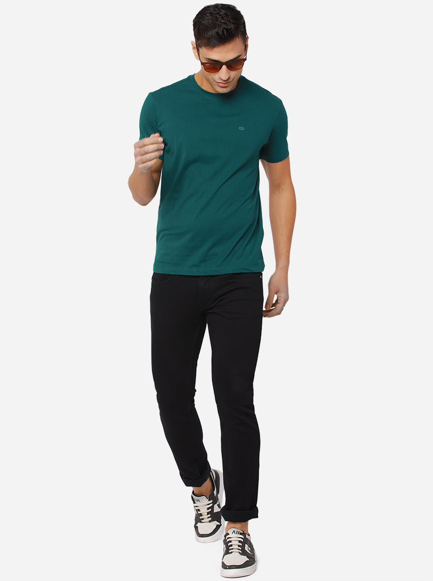 Dark Green Solid Slim Fit T-Shirt | pehervi