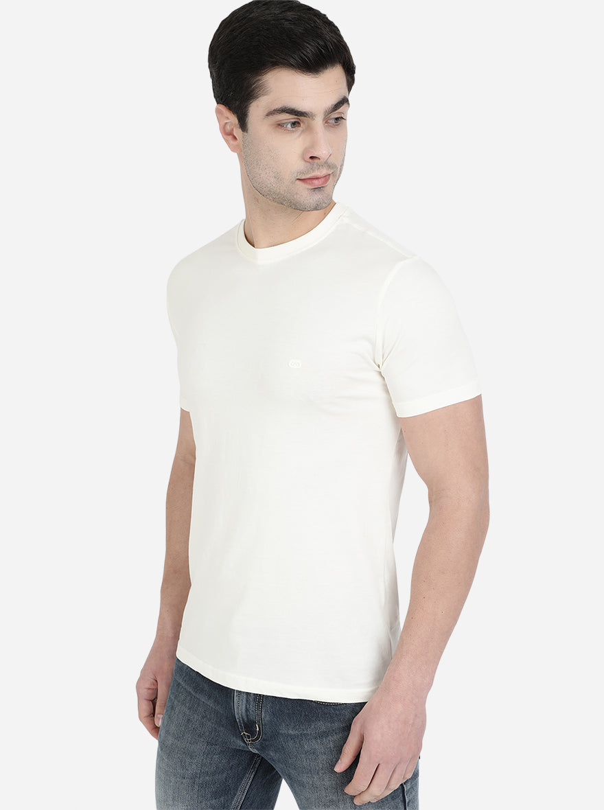 Cream Solid Slim Fit T-Shirt | pehervi