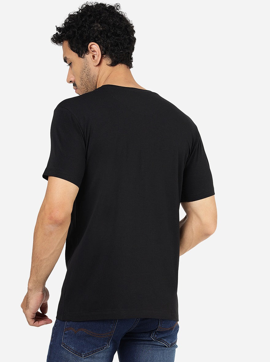 Black Printed Slim Fit T-Shirt | pehervi