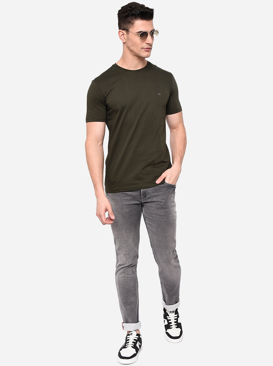 Olive Solid Slim Fit T-Shirt | pehervi