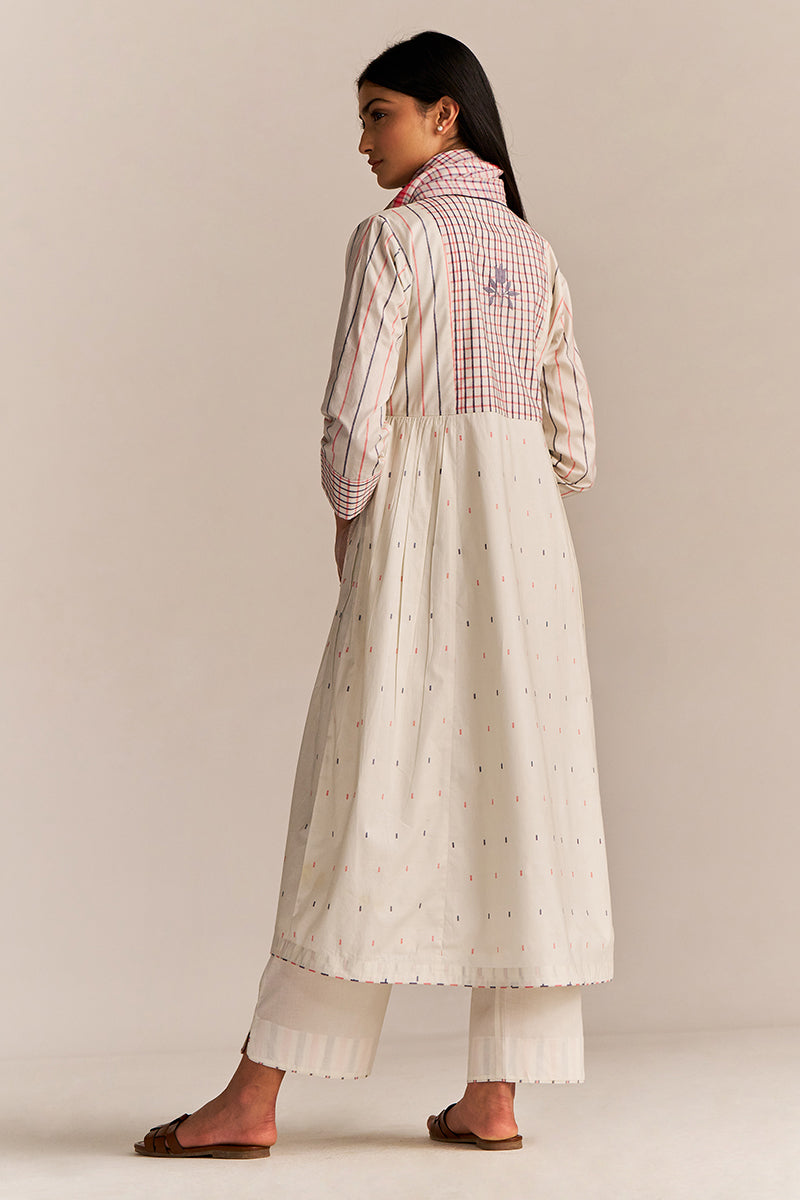 Off-White Cotton Embroidered Kurta Set