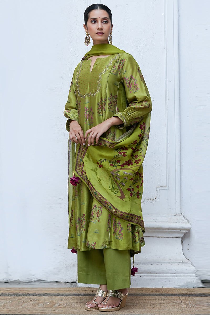 Henna Green Raw Silk Salwar Suit With Organza Dupatta
