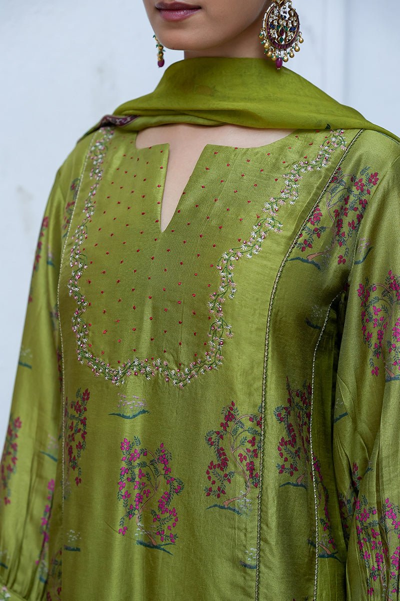Henna Green Raw Silk Salwar Suit With Organza Dupatta