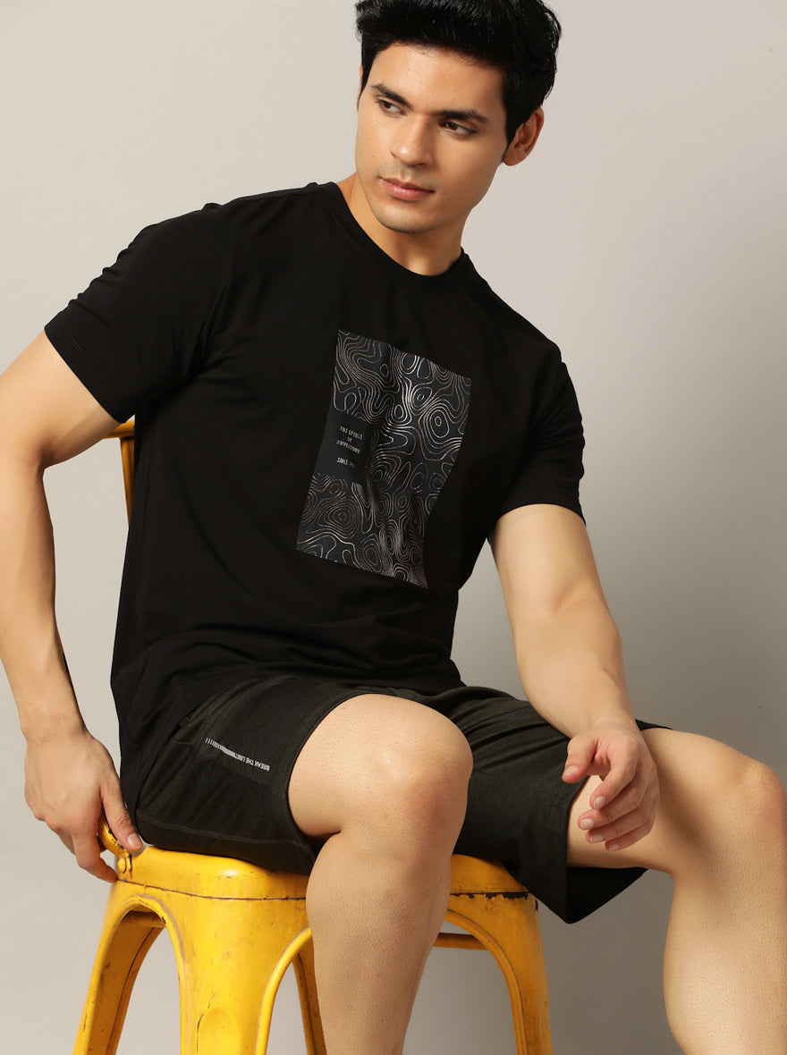 Black Printed Slim Fit T-Shirt | pehervi