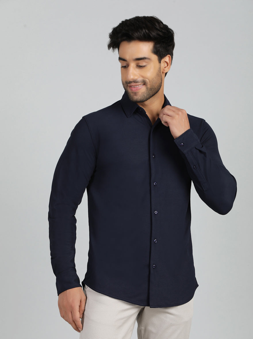 Navy Blue Solid Slim Fit Casual Shirt | pehervi