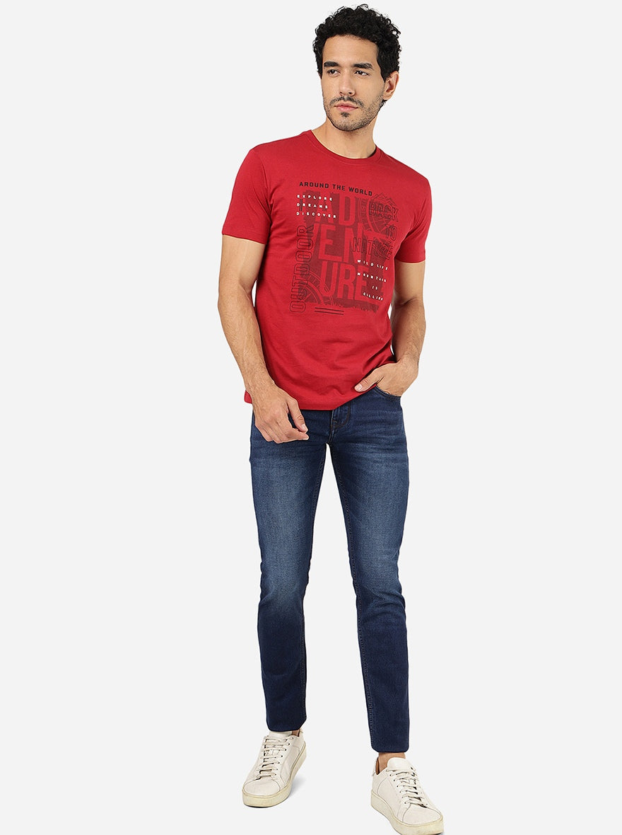 Maroon Printed Slim Fit T-Shirt | pehervi