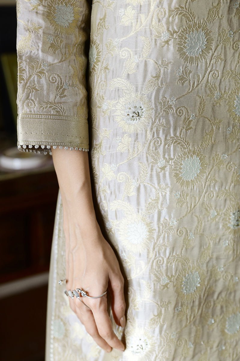 Humus Woven Jacquard Salwar Suit