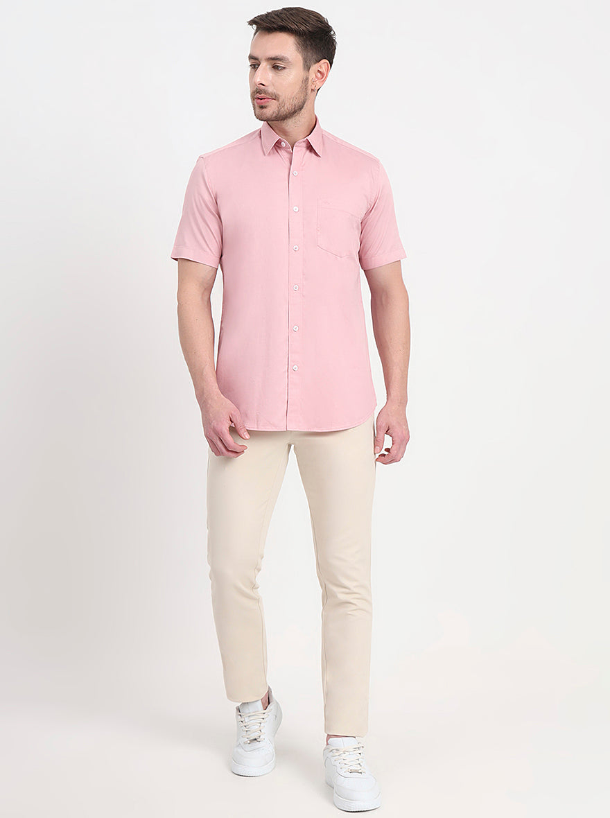 Light Pink Solid Smart Fit Semi Casual Shirt | Pehervi