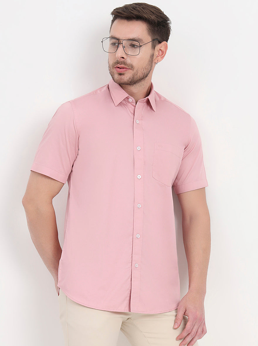 Light Pink Solid Smart Fit Semi Casual Shirt | Pehervi