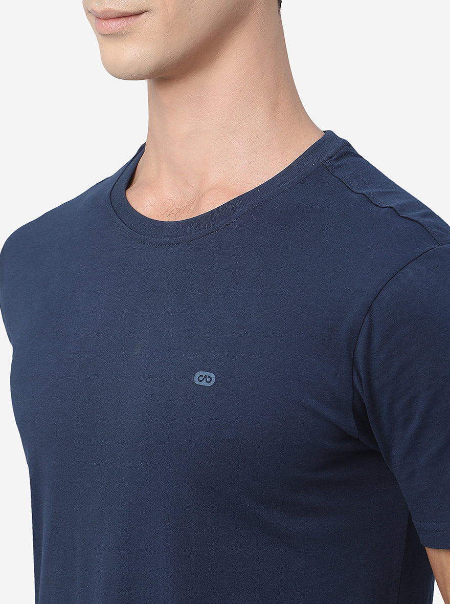 Navy Blue Solid Slim Fit T-Shirt | pehervi