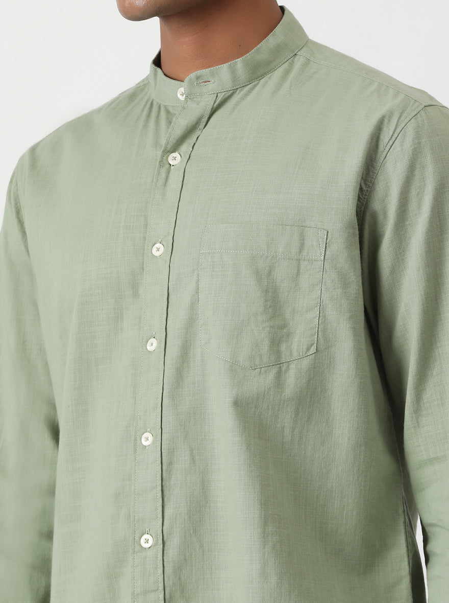 Green Solid Slim Fit Casual Shirt | pehervi