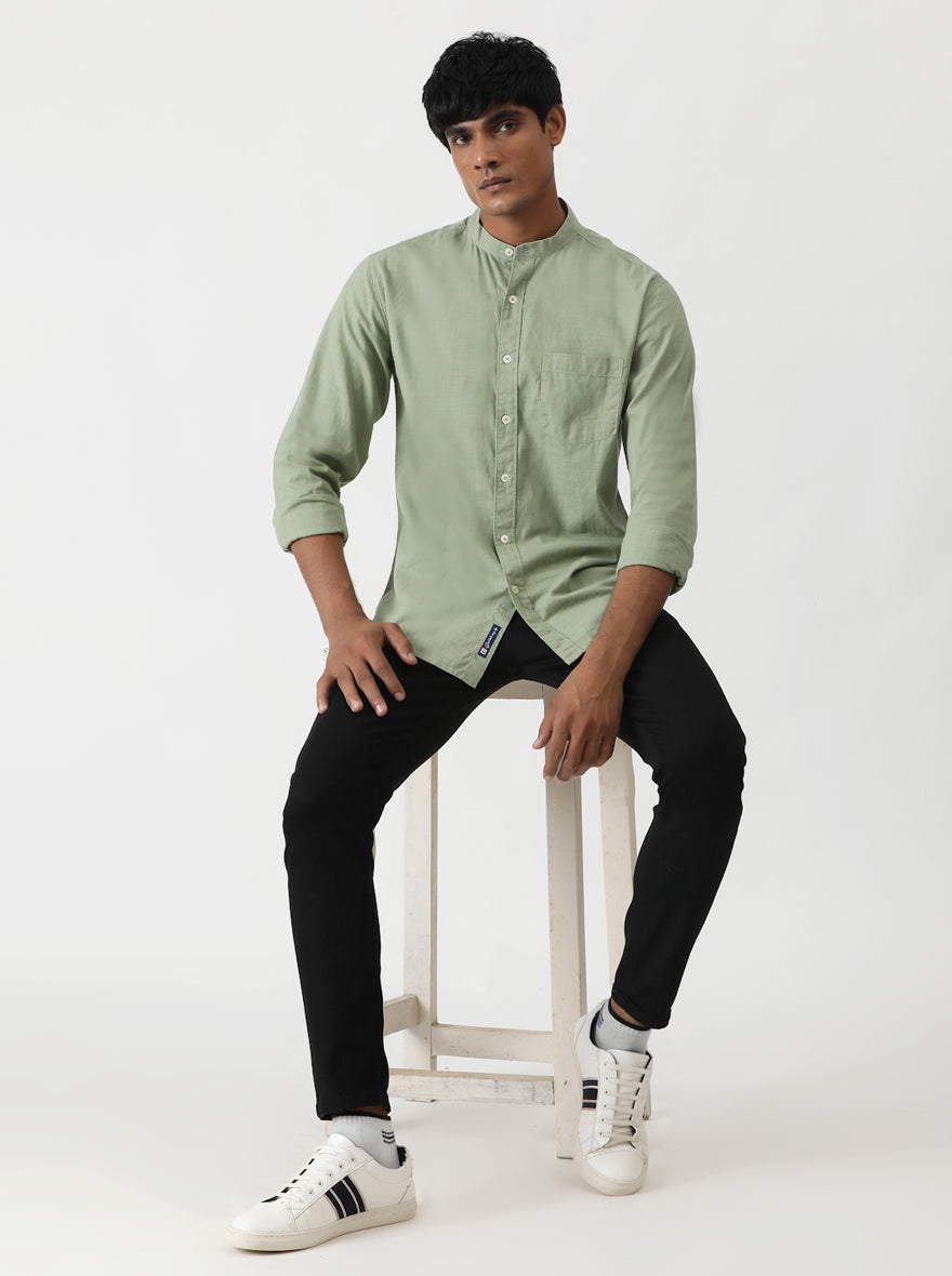 Green Solid Slim Fit Casual Shirt | pehervi