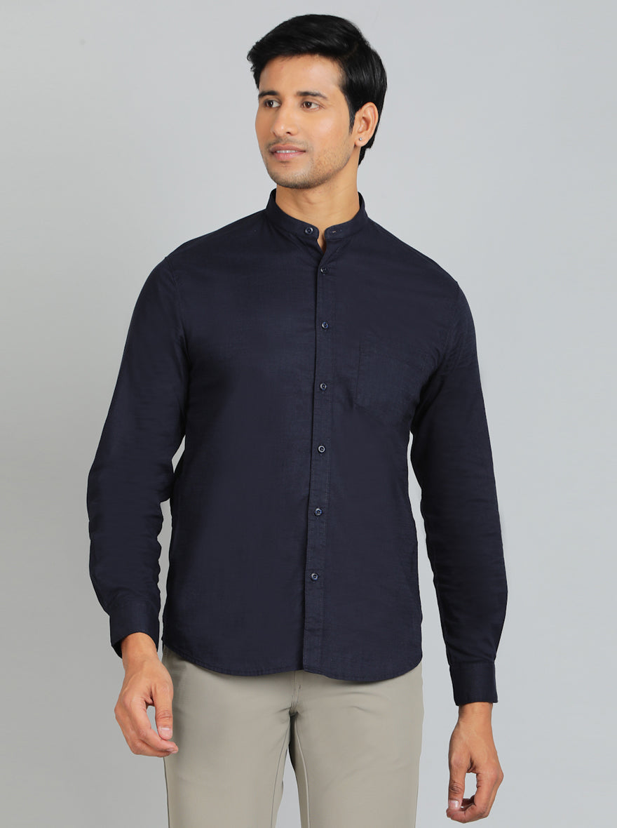 Navy Blue Solid Slim Fit Casual Shirt | pehervi