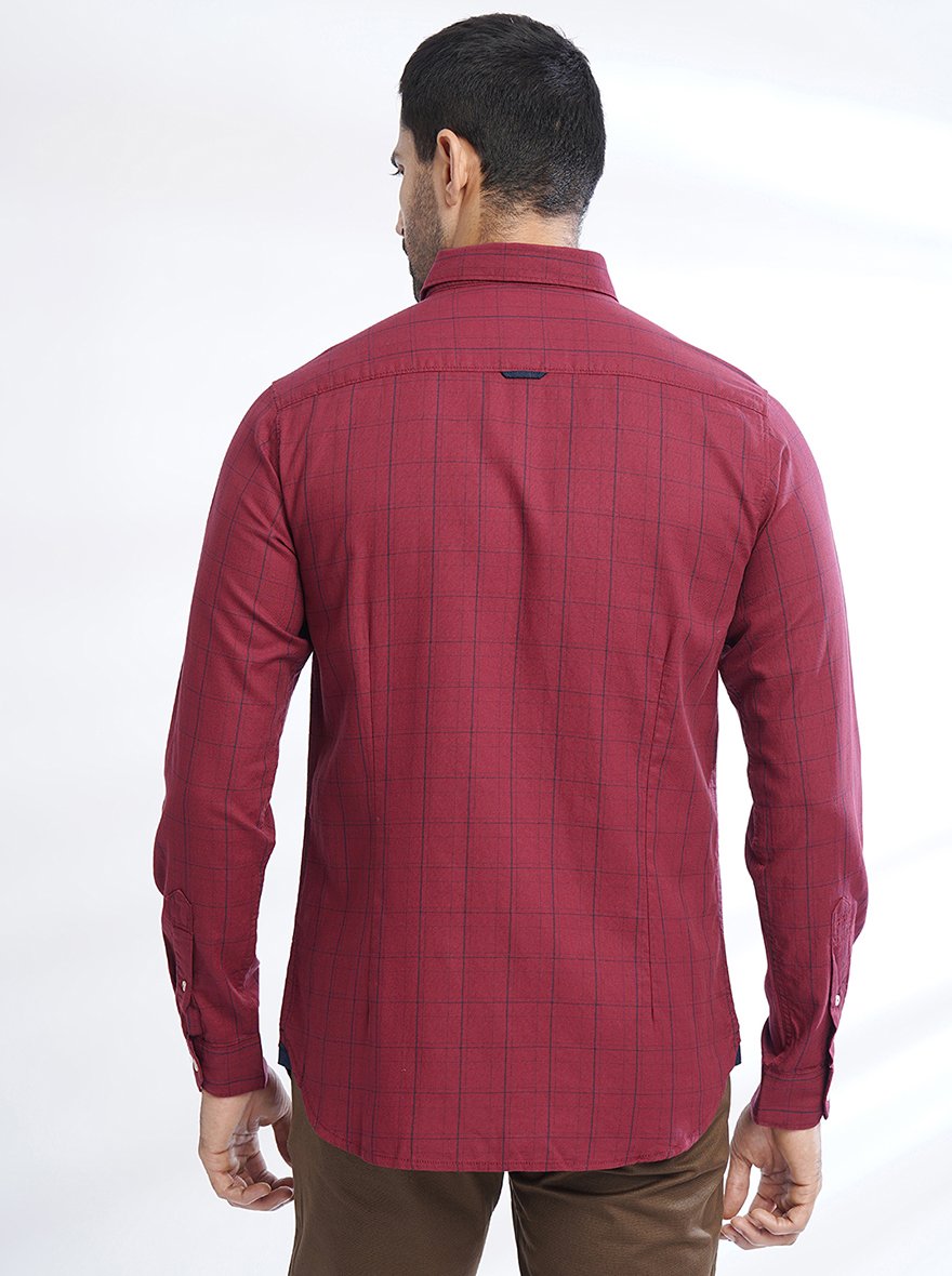 Maroon Checked Slim Fit Casual Shirt | pehervi