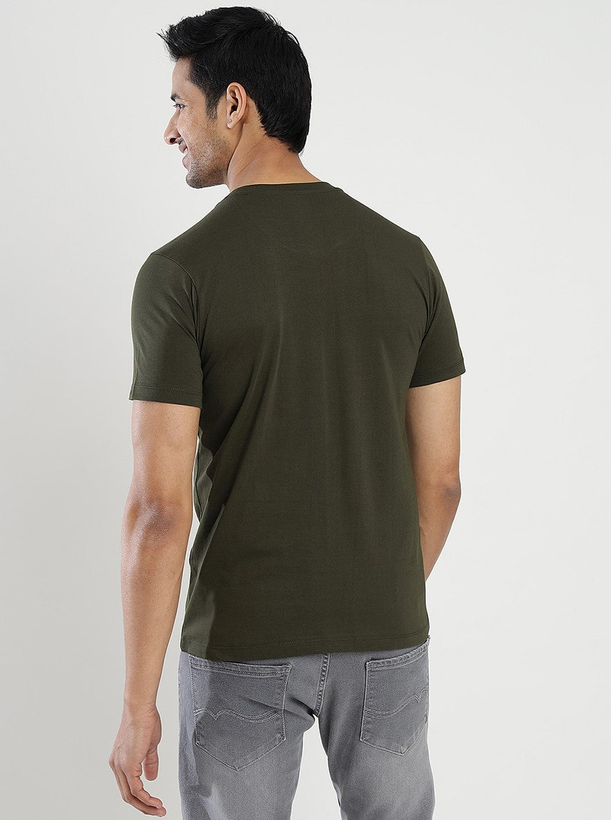 Olive Green Solid Slim Fit T-Shirt | pehervi