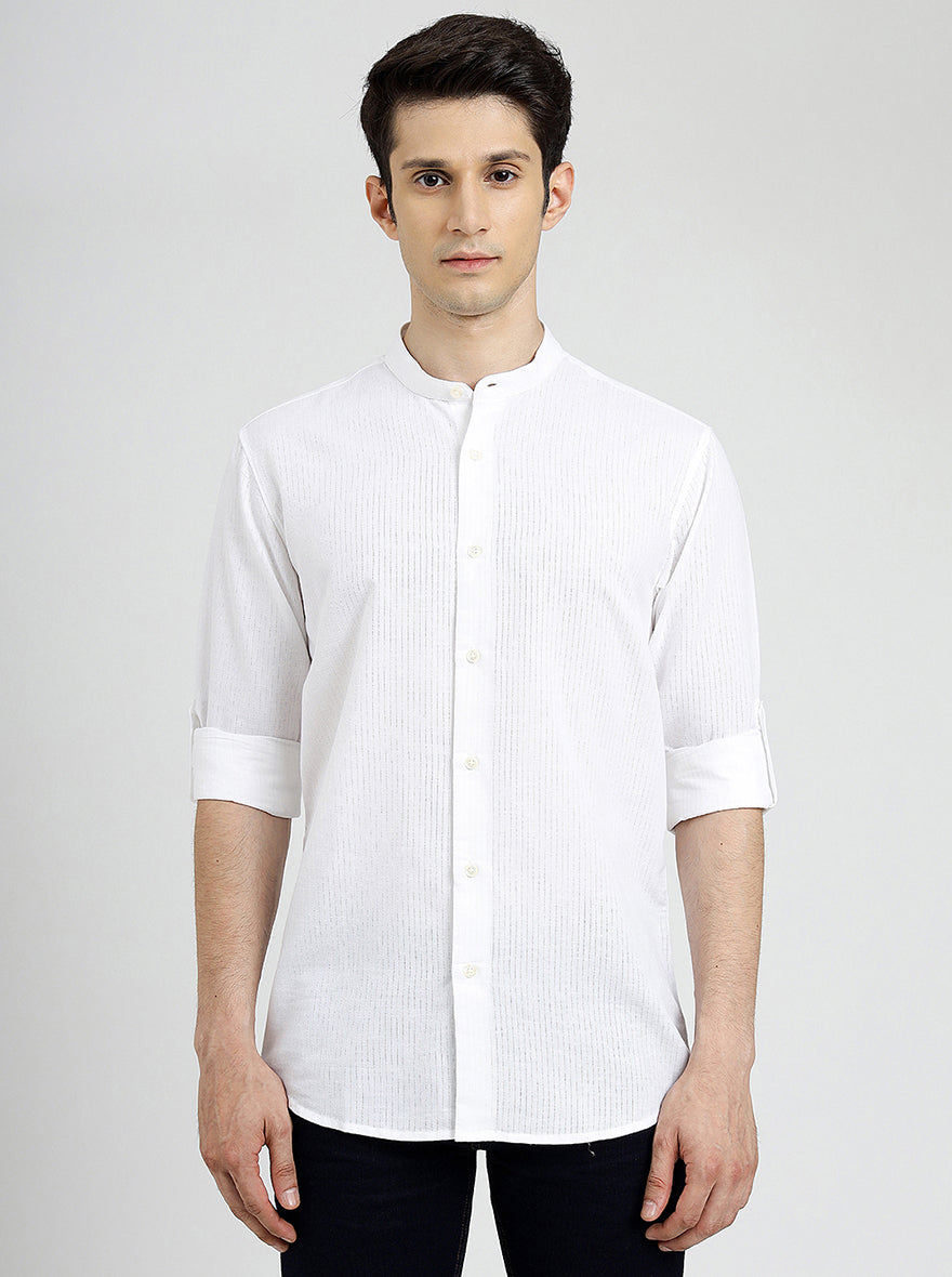 White Solid Slim Fit Casual Shirt | pehervi