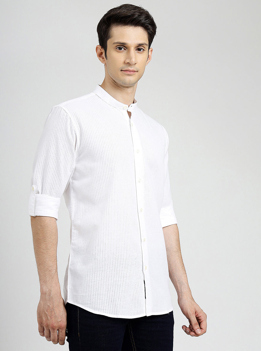 White Solid Slim Fit Casual Shirt | pehervi