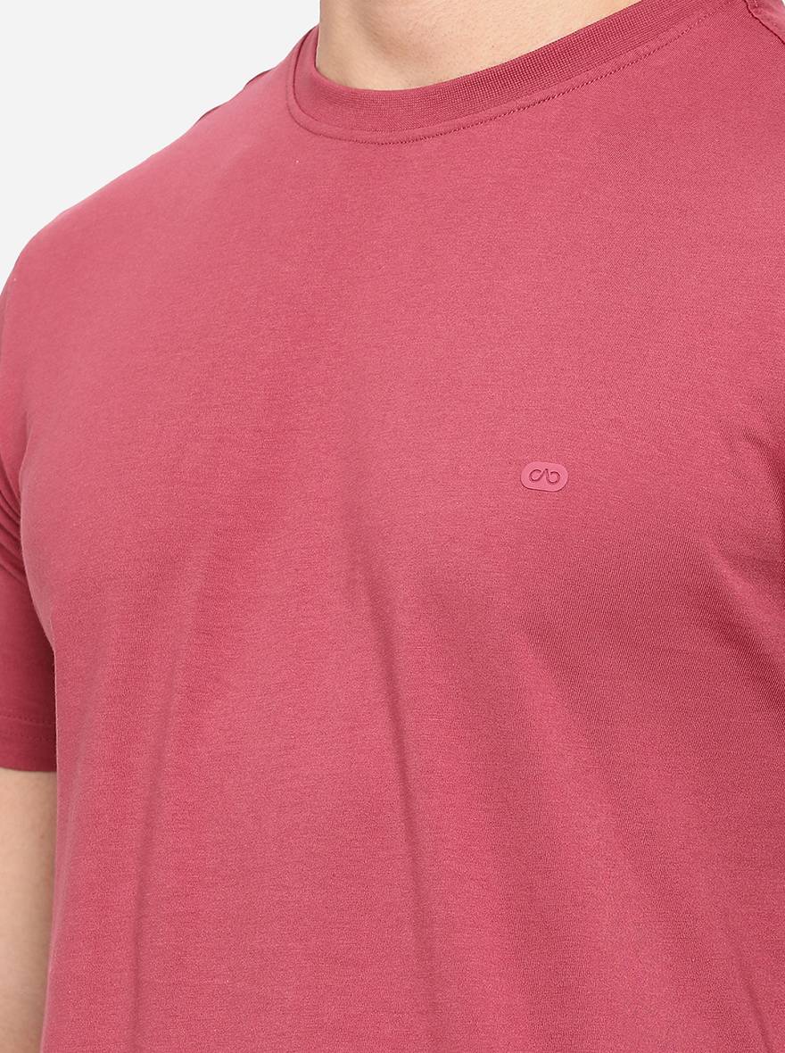Mineral Red Solid Slim Fit T-Shirt | pehervi