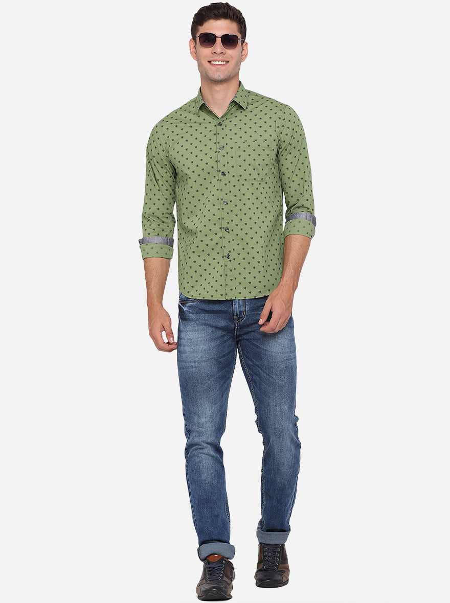 Meadow Green Printed Slim Fit Semi Casual Shirt | Pehervi