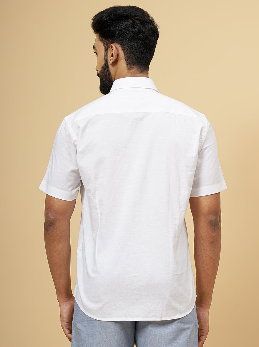 White Solid Smart Fit Semi Casual Shirt | Pehervi