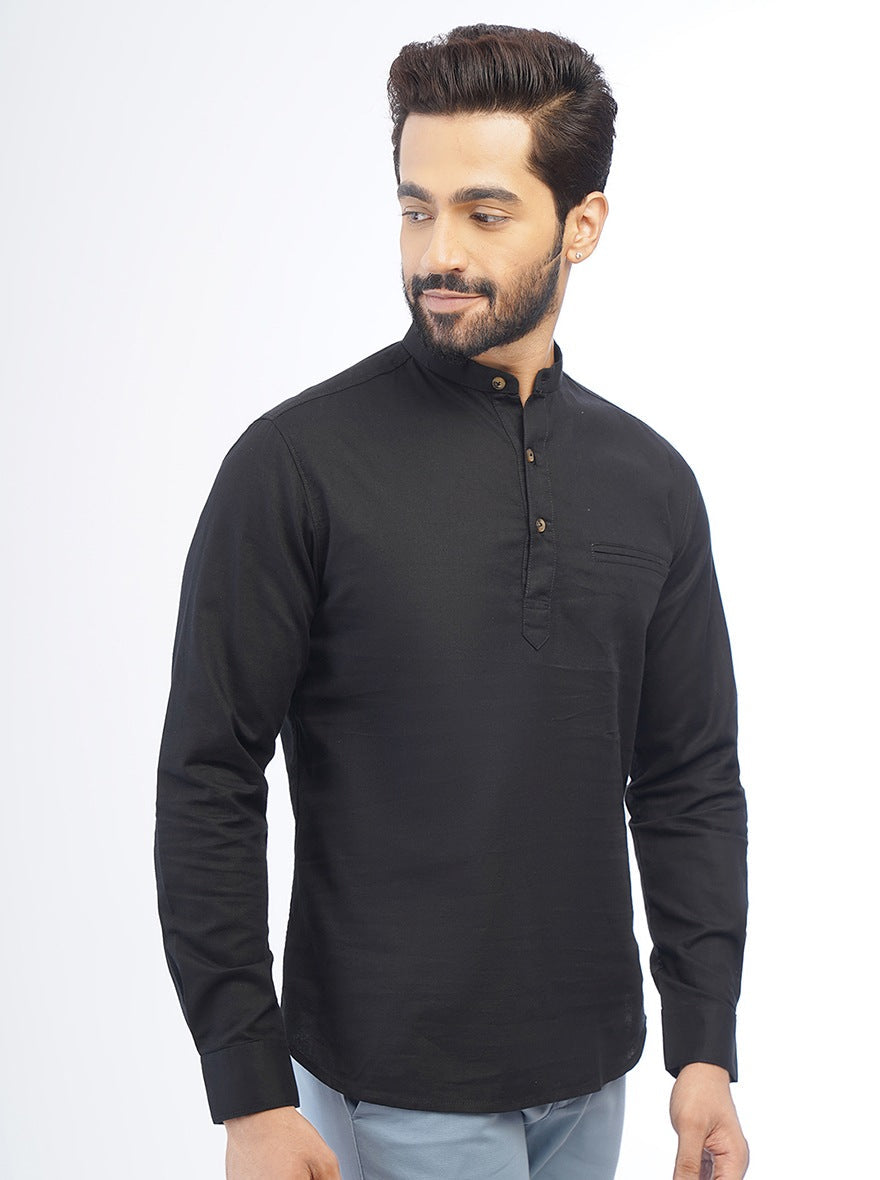 Black Solid Slim Fit Casual Shirt | pehervi