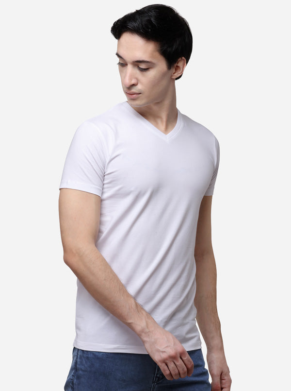 White Slim Fit Solid T-Shirt | pehervi