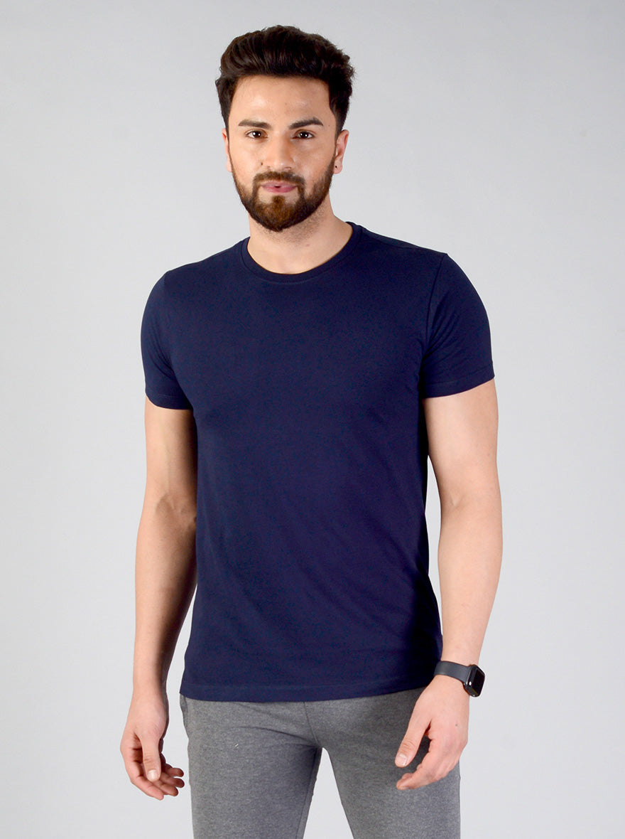 Dark Navy Blue Solid Slim Fit T-shirt | pehervi