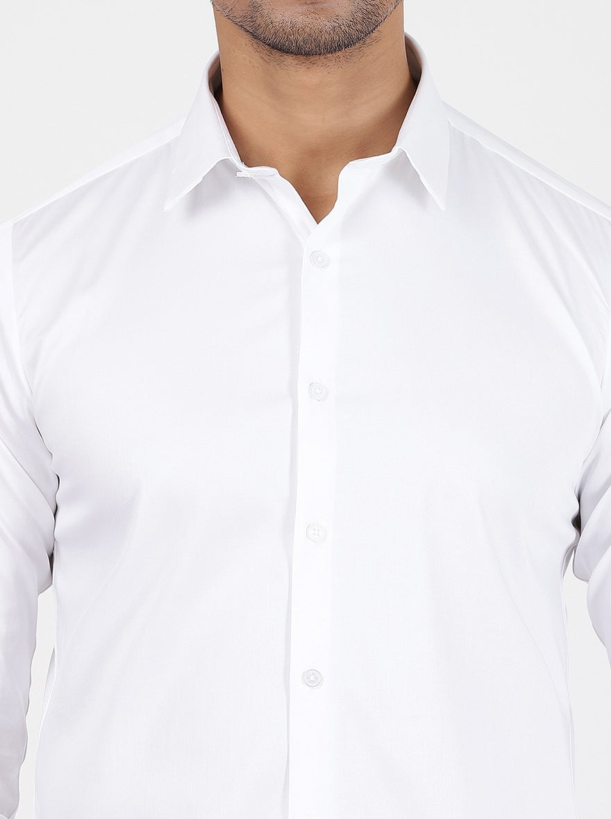 White Solid Slim Fit Casual Shirt | pehervi
