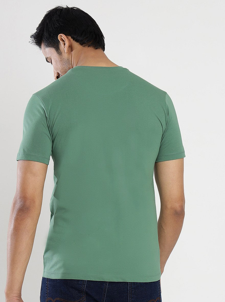 Green Printed Slim Fit T-Shirt | pehervi