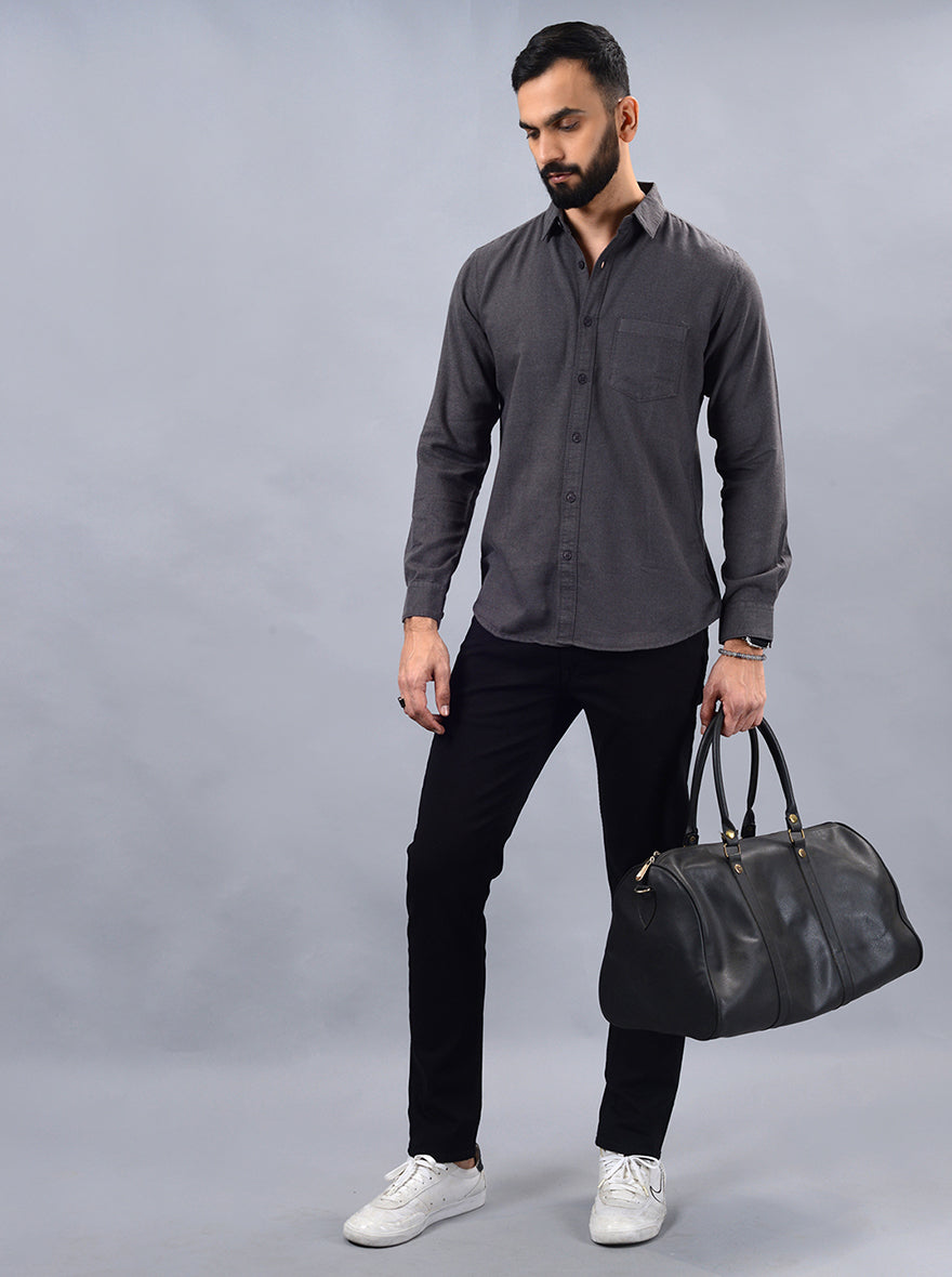 Grey Solid Slim Fit Casual Shirt | pehervi