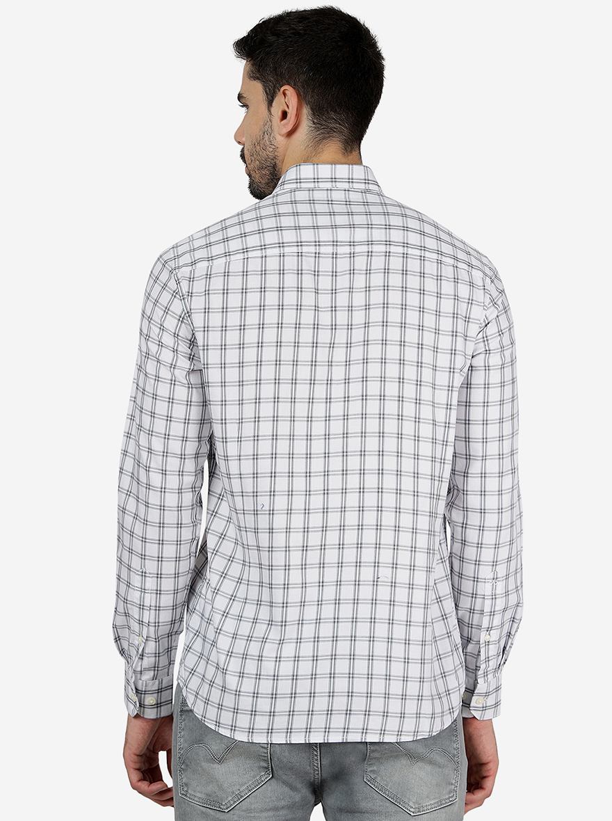 White Checked Slim Fit Semi Casual Shirt | Pehervi