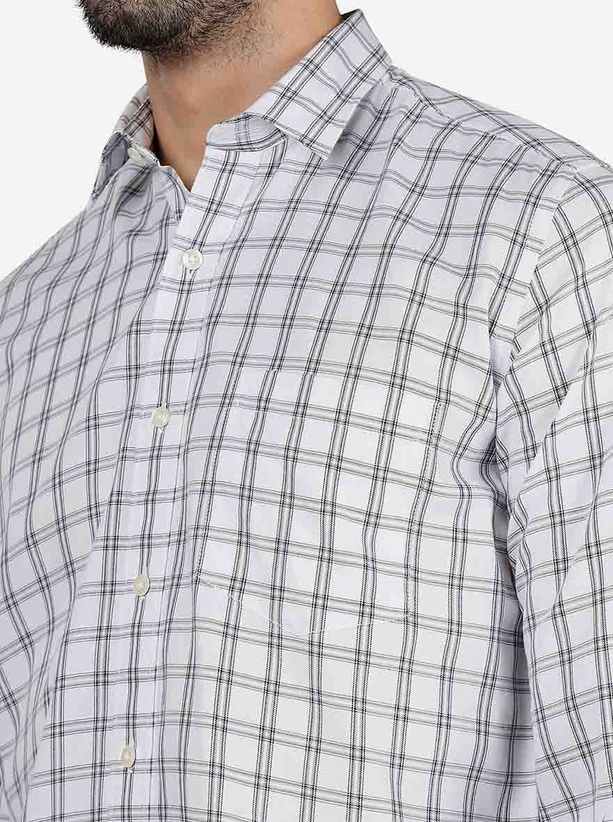 White Checked Slim Fit Semi Casual Shirt | Pehervi