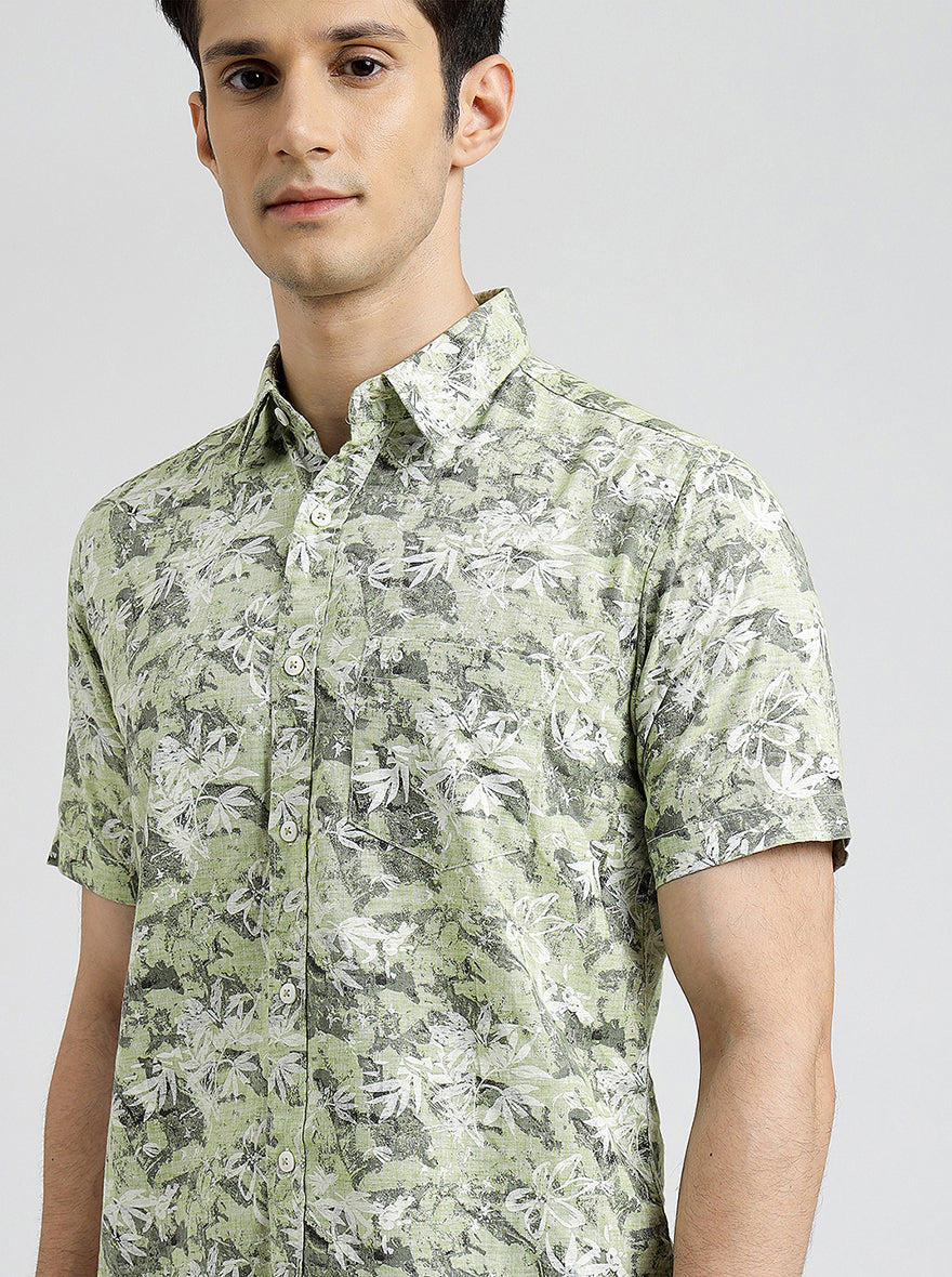 Green Printed Slim Fit Casual Shirt | pehervi