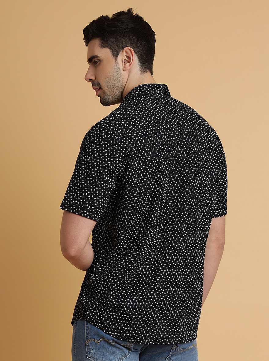 Black Printed Slim Fit Semi Casual Shirt | Pehervi
